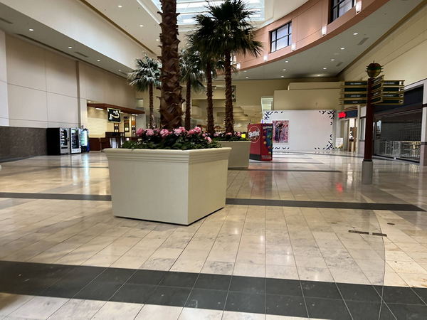 Lansing Mall - Aug 13 2022
